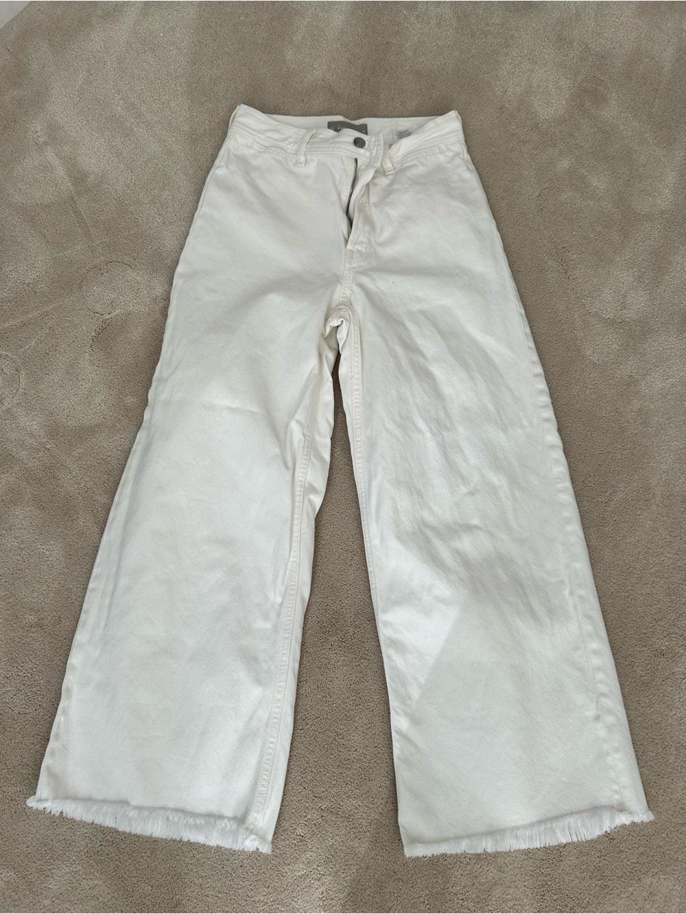 Everlane Off-White Wide Leg Jeans with Frayed Hem